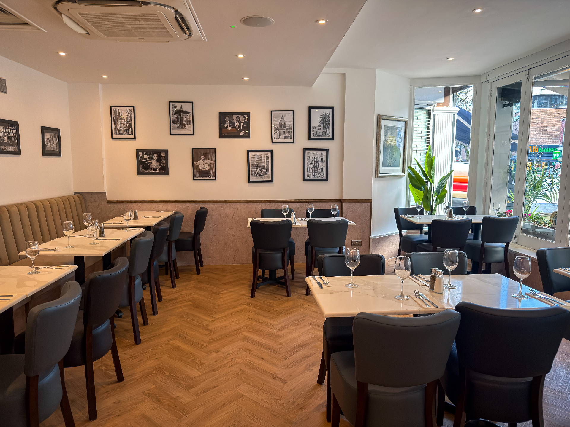 Fratelli Restaurant